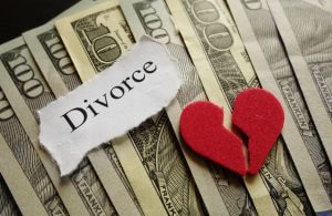 Assegni di mantenimento e divorzio: rivoluzionario intervento della corte di cassazione in materia di diritto di famiglia